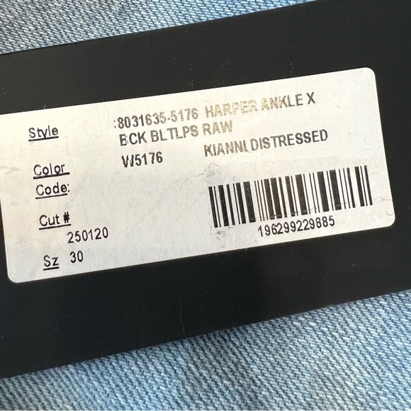 Paige NWT Vintage Collection Harper Wide Leg Light Wash Ankle Jeans Women’s 30 - Picture 11 of 14